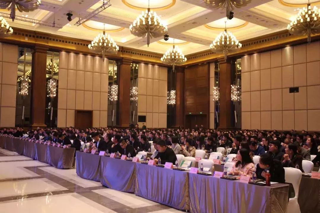 網(wǎng)絡(luò)營銷峰會(huì)聘請(qǐng)專家